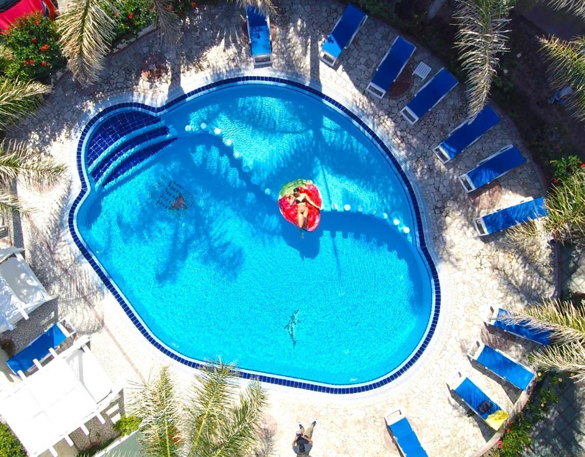 קאפו ואטיצ'אנו Hotel Resort Rocca Di Vadaro מראה חיצוני תמונה